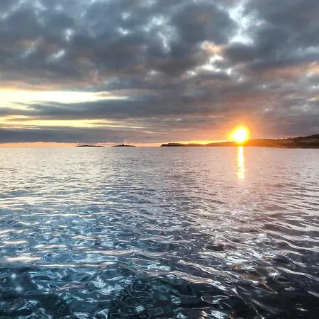 Lovely In With House Sea View Risør
